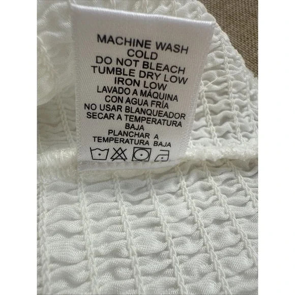 NEW Love Tree White puff sleeve crop top Size M - Picture 9 of 9